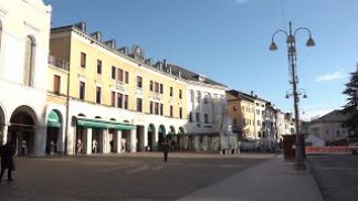 Contro i disagi una petizione “per la qualità e vivibilità” di Piazza dei Martiri
