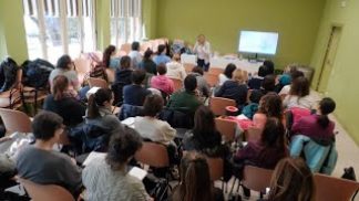 A Belluno un incontro per insegnanti sull’autoconsapevolezza nel rapporto con i ragazzi