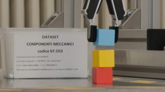 Dalla teoria alla pratica: gli studenti del Canossiano di Feltre alle prese con la tecnologia