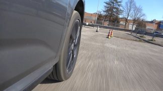 “Sicuramente”: tornano le lezioni di guida sicura per gli studenti