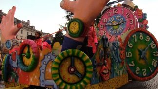 Carnevale a Belluno, domenica 9 marzo torna la sfilata dei carri allegorici
