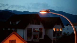 “Riaccendiamo Belluno”: oltre 700 firme per la riattivazione dell’illuminazione notturna