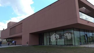 La nuova scuola di Alpago diventa un docu-film: è un esempio di buone pratiche architettoniche