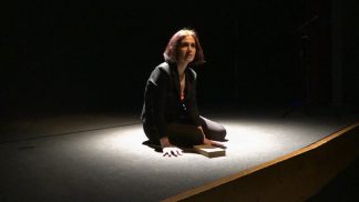 “Leggere Lolita a Teheran” in scena a Castion