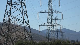 Conferenza dei servizi tra amministrazioni locali, Provincia e Terna: nessuna delibera