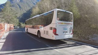 Dolomitibus taglia le corse domenicali per San Candido, Giovani e Futuro chiede un dietrofront