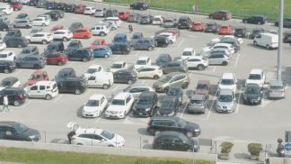 Parking “selvaggio” al San Martino: l’Ulss. 1 parte con la sperimentazione