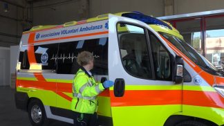 Vol.A, 15 mila km al mese percorsi in ambulanza per essere d’aiuto a chi soffre