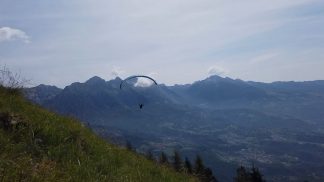 Precipita col parapendio sul Monte Toc: 55enne romano perde la vita
