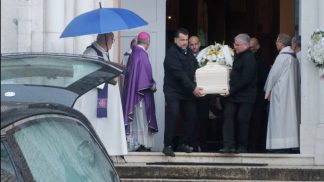 Commozione e raccoglimento a Lamon per l’ultimo saluto a Riccardo Gaio