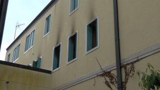 In fiamme un appartamento di Via Caffi a Belluno