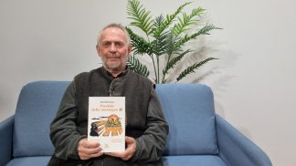 Don Ezio Del Favero presenta il 4° volume della raccolta “Parabole della Montagna”