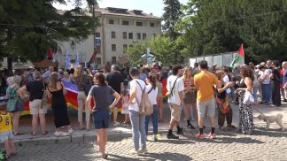 In piazza in sostegno del popolo palestinese e contro lo sterminio dei civili