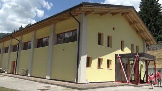 Inaugurata la palestra di San Nicolò di Comelico: presenti le stelle dello sport