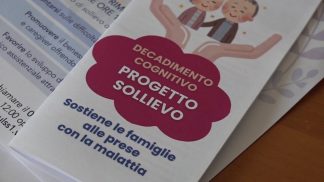 Assistenza e sollievo: «Disturbi neurocognitivi, malattia che coinvolge l’intera famiglia»