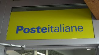 Il personale di un ufficio postale del Feltrino sventa una truffa da 10mila euro
