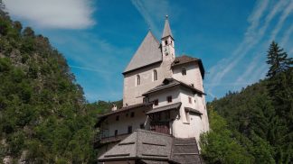 18 – Santuario di San Romedio (TN)