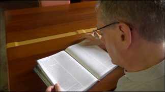 La Patrologia Latina e Greca in donazione alla  biblioteca Gregoriana del Seminario di Belluno