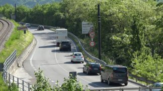 Viabilità del Cadore, la denuncia di Confcommercio: “gestione del traffico insufficiente”