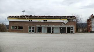 Supermercato all’ex Agip, si va avanti. Ma il comitato di quartiere non ci sta