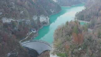 Enel impugna il provvedimento che fissa i “nuovi” canoni idrici