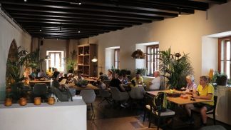 Progetto culturale e identitario, a Pieve di Cadore nuova vita per il Gran Caffè Tiziano