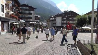 Fra residenti e turisti, grande vivacità a Cortina per il Ferragosto