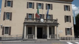 Daspo Urbano per sette soggetti responsabili di atti di violenza in provincia di Belluno