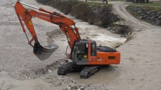 Carenza di risorse e personale: l’appello di Palazzo Piloni alla Regione