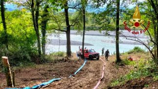 Esercitazione dei vigili del fuoco: a Belluno da tutta la regione per l’antincendio boschivo