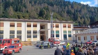 A Santo Stefano di Cadore si simula il terremoto: è la prima tappa di “Scuola Sicura”