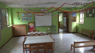 I 100 anni dell’asilo di La Valle Agordina: la festa con autorità ed ex allievi