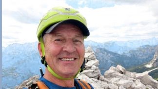 Precipita nel vuoto, muore escursionista 59enne