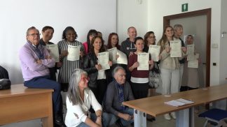 Consegnati gli attestati a una ventina di nuovi Operatori Socio Sanitari