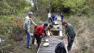 Sistemazioni ai laghetti della Rimonta ad opera di una classe superiore di San Vendemiano