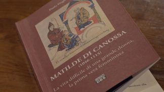 Il libro di Doglioni a sostegno della Caritas Diocesana