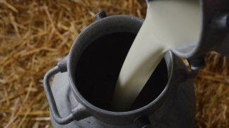 Crisi del latte: Bond incontra le aziende