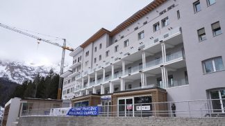 Il Sindaco di Cortina Gianluca Lorenzi in visita al Codivilla