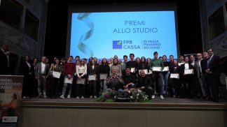 Al teatro de la Sena premiati gli studenti più meritevoli