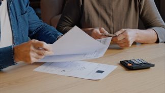 “Stangata da 1,7 miliardi”: l’analisi della Cgia su crisi iraniana e rincari energetici