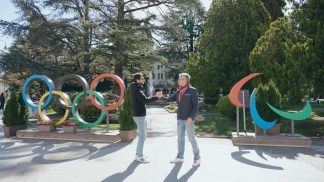 Due microfoni nella neve: il racconto delle Olimpiadi