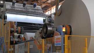 “Giornata del riciclo”: studenti bellunesi in visita alla cartiera Rino De Medici