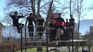 Giardini di mezzo: spazi di sviluppo di restanza