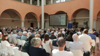 Abm in assemblea a palazzo Crepadona: “A luglio apre il Museo dell’emigrazione veneta”