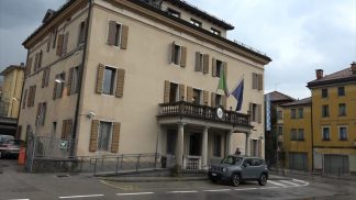 Individuati i due giovani autori dell’incendio di un cassonetto a Belluno