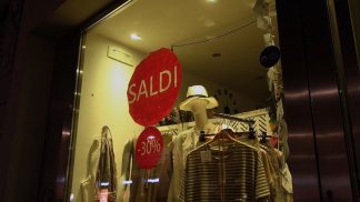Con la Notte dei Saldi si sono aperte le “Notti Feltrine”