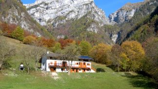 Educazione ambientale e convivialità alla “Casa al Frassen” in Val Canzoi