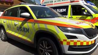 Una nuova auto medica per il Coordinamento Agordino Zoldano Volontari Ambulanze