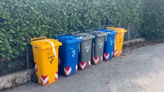 Setteville, il gruppo di minoranza Insieme per Crescere boccia il sistema di raccolta dei rifiuti