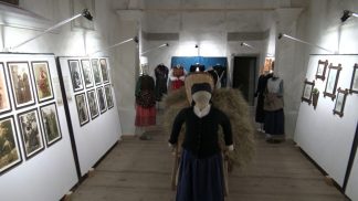 A Domegge di Cadore in mostra la vita e le attività della donna cadorina di un tempo